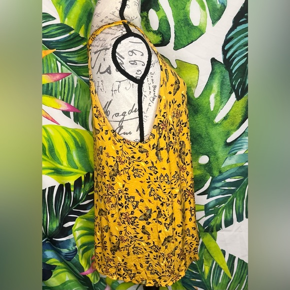 Torrid 14/16 Loose Flowy Dark Yellow Black Monarch Butterfly Halter Tunic Tank - Picture 2 of 8